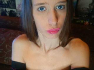 Rina-OnlyForYou's Live Cam